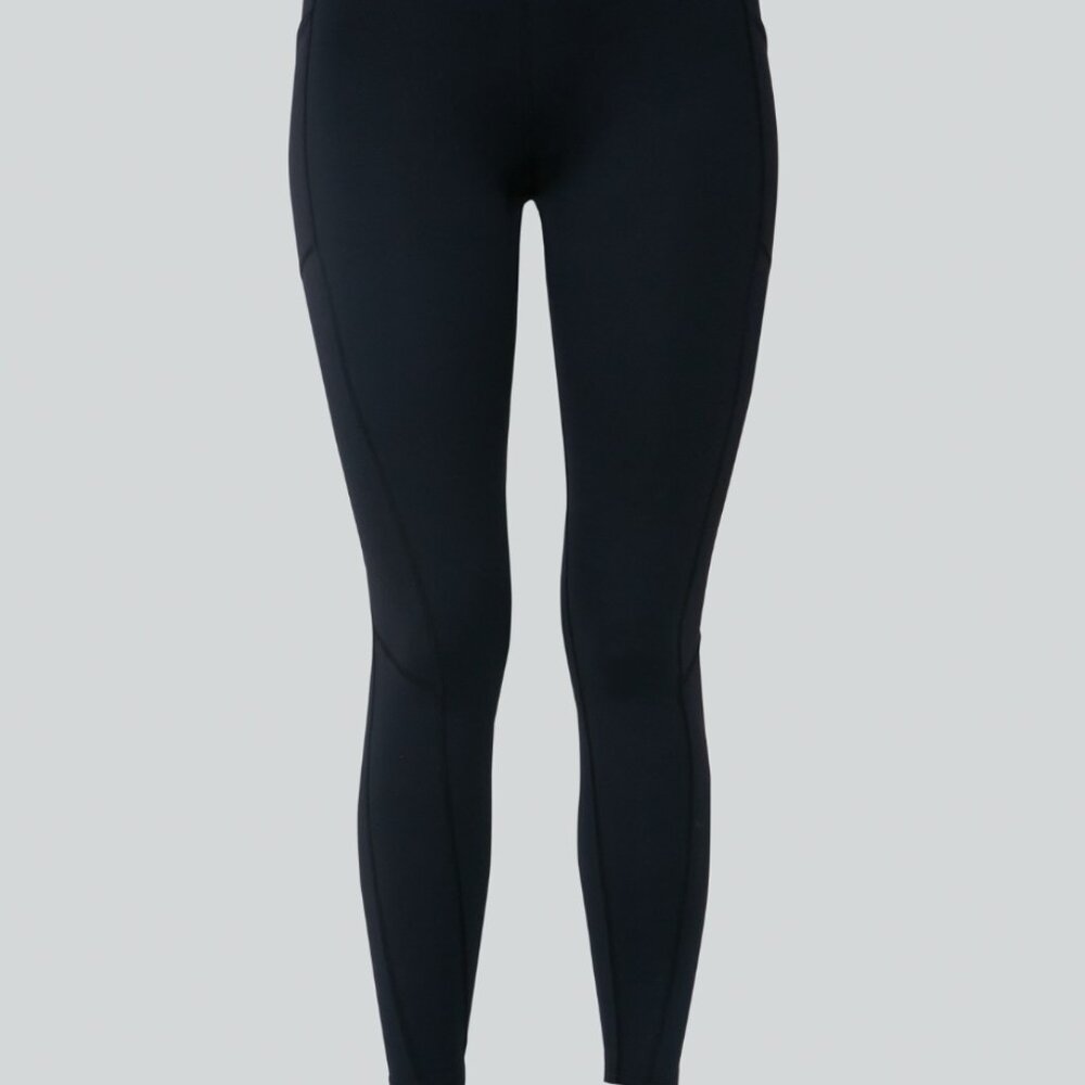 Tuckernuck black compression leggings S